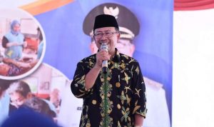 Bupati Cianjur Ingin Warganya Melek Literasi Bupati Cianjur, Herman Suherman, mengharapkan kualitas literasi warganya bisa meningkat. (Foto: hermansuherman.com)
