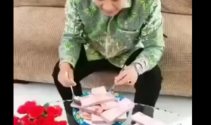 Dirut BUMD yang Pamer Uang Gepokan Mundur dari Jabatannya Dirut BUMD yang Pamer Uang Gepokan Mundur dari Jabatannya