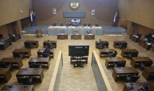Suasana Rapat Paripurna secara virtual di DPRD Kota Bandung
