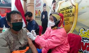 Jaringan Aksi Rakyat Indonesia Raya (JARI RAYA) bersama Partai Gerindra menggelar kegiatan gebyar vaksin.