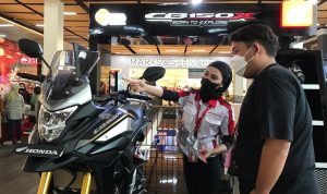 Usai Bekasi, New CB150X Sapa Warga Bandung, Tawarkan Promo Menarik Usai Bekasi, New CB150X Sapa Warga Bandung, Tawarkan Promo Menarik
