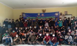 Para anggota Satpol PP setiap kecamatan di Kabupaten Sumedang saat adakan pertemuan di Aula Kecamatan Cimanggung, Sumedang. (Jabar Ekspres)