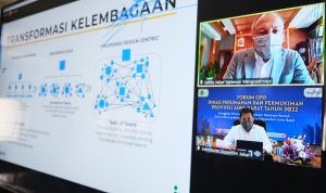 Perkim Jabar Tampung Usulan Kegiatan Prioritas 27 Kabupaten/Kota Sekda Jabar Setiawan Wangsaatmaja (atas) memberikan arahan kepada perwakilan OPD Perkim 27 kabupaten/kota, rabu (16/2).
