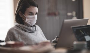 Ilustrasi seseorang stres di tempat kerja. (Pixabay)