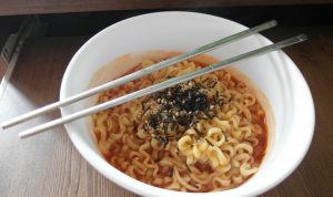 Begini Efek Samping Makan Mie Instan Ilustrasi mie instan. (Pixabay)