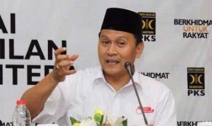 PKS Kepincut Ridwan Kamil dan Anies Baswedan di Pilpres 2024 Mardani Ali Sera memuji Ridwan Kamil dan Anies Baswedan