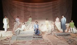 video klip terbaru Super junior dari single 'Calling' yang menunjukkan kesedihan yang emosional