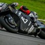 Maverick Vinales saat turun di shakedown test MotoGP di Sirkuit Sepang, Malaysia, kemarin. (MotoGP.com)