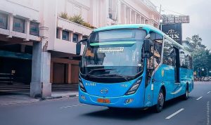 bus damri bandung