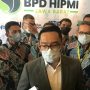 Gubernur Jawa barat, Ridwan Kamil menanggapi bantuan yang diberikan Doni Salmanan untuk warga Jawa Barat. Sabtu (12/3). Foto. Sandi Nugraha