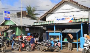 Salah satu AgenBRILink di Unit Sengkol, Lombok.