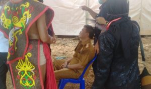 Gubernur Sulawesi Tengah Rusdy Mastura yang tampak lemas usai mengikuti ritual di IKN Nusantara. Senin (14/3). Foto:JPNN