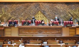 Gorden Baru DPR Sedot Rp48,7 M, Pimpinan Dewan Beri Penjelasan Gorden Baru DPR Sedot Rp48,7 M, Pimpinan Dewan Beri Penjelasan