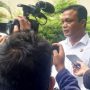 Direktur Kriminal Umum (Dirkrimum) Polda Gorontalo Kombes Pol Nur Santiko saat memberikan keterangan kepada wartawan terkait kasus perwira polisi yang ditembak kepalanya hingga tewas. Senin (21/3)