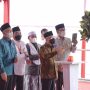 Wakil Presiden (Wapres) Ma'ruf Amin saat monitoring pelaksanaan pilot project korporatisasi pertanian, dalam mendukung ekosistem halal value chain (rantai nilai halal) berbasis koperasi pesantren (kopontren) di Pondok Pesantren (Ponpes) Al-Itifaq, Rancabali, Selasa (22/3).
