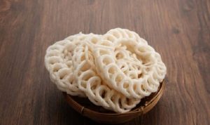 Tanpa Kerupuk Makan Kurang Lengkap? Ternyata Ada Alasan Ilmiahnya Tanpa Kerupuk Makan Kurang Lengkap? Ternyata Ada Alasan Ilmiahnya