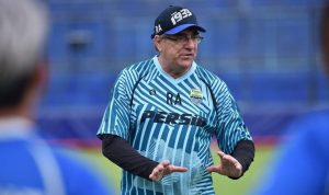 Pelatih Persib Robert Alberts Sorot Kelelahan Para Pemain