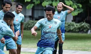 Persib Harus Anggap Kontra Persebaya sebagai Laga Final!
