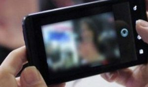  Beredar dua video call sex (VCS) yang diduga dilakukan oknum anggota DPRD Kabupaten Musi Rawas Utara (Muratara). (Istimewa)