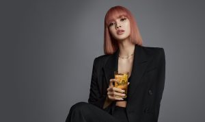 lisa blackpink, brand ambassador baru chivas