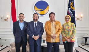 Airlangga Hartarto Bersama Ketua Umum Partai NasDem Surya Paloh mejalin komunikasi politik dalam bingkai perkembangsan bangsa dan isu global.