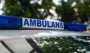 Pengendara Mobil Mewah yang Halangi Ambulans Ngaku dari Kejaksaan? Pengendara Mobil Mewah yang Halangi Ambulans Ngaku dari Kejaksaan?