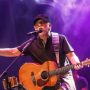 5 Lagu Iwan Fals tentang Keadaan Miris Indonesia