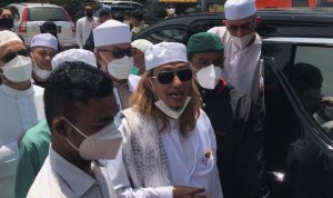 Dok. Habib Bahar bin Smith saat menjalani pemeriksaan di Mapolda Jabar beberapa waktu lalu.