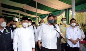 Menko Airlangga Hartarto ketika menghadiri Harlah NU di Muara Enim