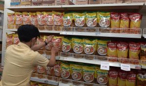 Daftar Harga Minyak Goreng Terkini di Alfamart dan Indomaret