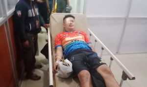 Wartawan Metro TV yang Dipukul Oknum Polisi Dilarikan ke Ruang ICU Korban pemukulan oleh oknum Polisi di Sumedang, Husni Nursyaf, 36, wartawan Metro TV.