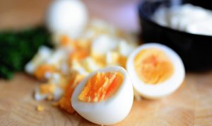 Ilustrasi telur. (Pixabay)