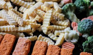 Ilustrasi makanan beku atau frozen food. (Pixabay)