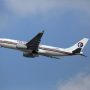 Pesawat milik China Eastern Airlines jenis Boeing 737-800. (Tomohiro Ohsumi/Bloomberg)