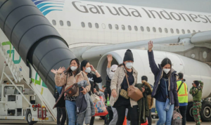 80 Orang WNI Berhasil Dipulangkan dari Ukraina 80 Orang WNI Berhasil Dipulangkan dari Ukraina