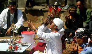 Mengenal Kepercayaan & Ajaran Sunda Wiwitan