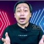Yusuf Muhammad, yang berjanji akan berjalan kaki dari Jakarta ke Jogja bila Demo kali ini berhasil melengserkan Jokowi. (instagram)