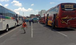 Terminal Cicaheum Kota Bandung. Foto. Sandi Nugraha