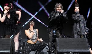 2ne1 reuni di coachella
