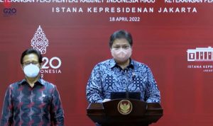 Airlangga Hartarto mengatakan, program pemulihan ekonomi nasional sudah berjalan sesuai ketentuan dengan menghasilkan nilai postif.
