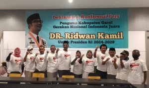 Gerakan Nasional Indonesia Juara Siap Dukung Ridwan Kamil Capres 2024 Dukungan terhadap Ridwan Kamil untuk maju pada ajang Pilpres 2024 kembali mengemuka. Kali ini datang dari tokoh masyarakat Kabupaten Garut.