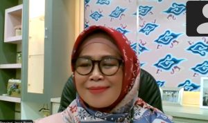 Kepala DP3AKB I Gusti Agung Kim Fajar Wiyati Oka ketika membicarakan Inovasi Program Jabar Cekas