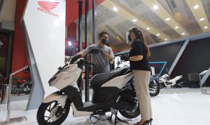 All New Honda Vario 160 Sabet Gelar Motor Terbaik di Indonesia All New Honda Vario160 Sabet Gelar Motor Terbaik di Indonesia
