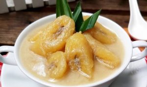 Tak Hanya Enak! Kolak Pisang Punya Manfaat Bagi Tubuh, Ini Dia Manfaatnya Ilustrasi kolak pisang (Pinterest Doyan Resep)