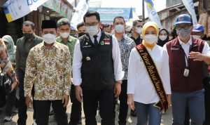 Gubernur Jabar Resmikan Pasar Rakyat Jabar Juara di Baleendah Gubernur Jabar Resmikan Pasar Rakyat Jabar Juara di Baleendah