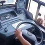 Bus TMP di Kota Bandung Dihadang Oknum Preman dan Sopir Angkot, Polisi Cari pelaku