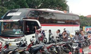 Jumlah Pemudik yang Berdatangan di Terminal Leuwipanjang Bertambah jadi 2000