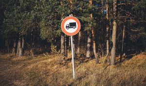 Batas Kecepatan Kendaraan Sesuai Aturan, Wajib Diingat! Batas Kecepatan Kendaraan Sesuai Aturan, Wajib Diingat!