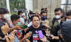 Ade armando di kroyok