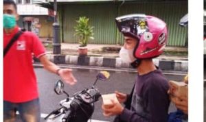 PSI Bagi-Bagi Takjil untuk Berbuka Puasa Umat Islam
